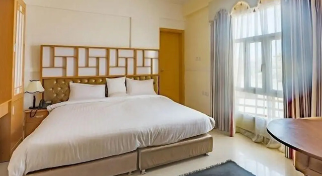 Номер Standard Al Saif Grand Hotel By Clove International