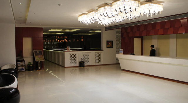 Bravura Gold Resort, Забронировать Курортный отель Отели Мератх по системе «всё включено», Всё включено