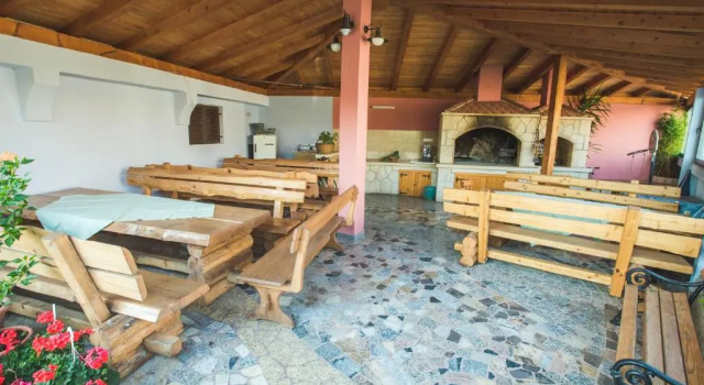 Guesthouse Marija, Prenota Ostello Hotel a Isole Quarnerine con piscina, Piscina