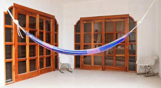 Трёхместный номер Standard с балконом Royal Galápagos Inn