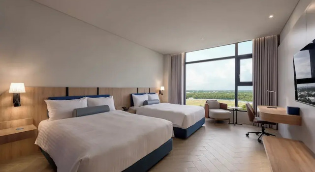 Четырёхместный номер Deluxe TC Hotel Binh Duong New City