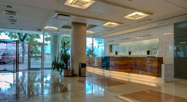 VIP Executive Entrecampos Hotel & Conference