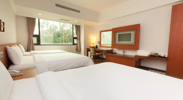 Люкс Deluxe Hub Hotel Chiayi