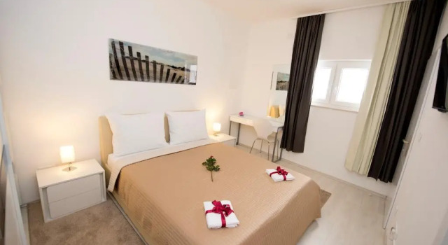 Apartment Piccolo Paradiso, Prenota Appartamento Splitska 