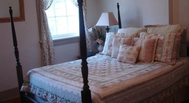 Old Castillo Bed and Breakfast, Rezervovat Hotel St. Martinville Louisiana