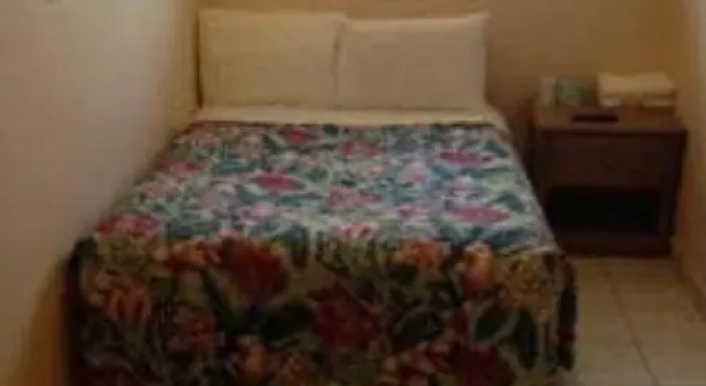 Номер Standard Collins Avenue Hostel
