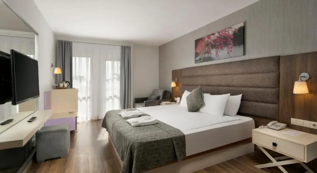 Трёхместный номер Standard Seven Seas Hotel Blue