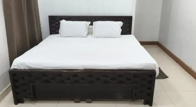 hotel zova, Rezerwuj Hotel Karimnagar Telangana