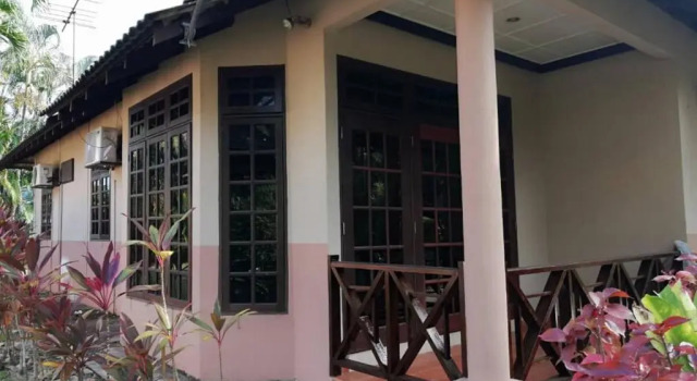 Вилла Six Villa Inn