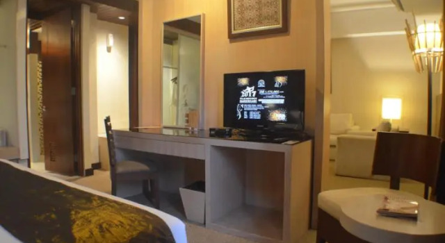 Junior Suite with city view Horison Ultima Ratu Serang