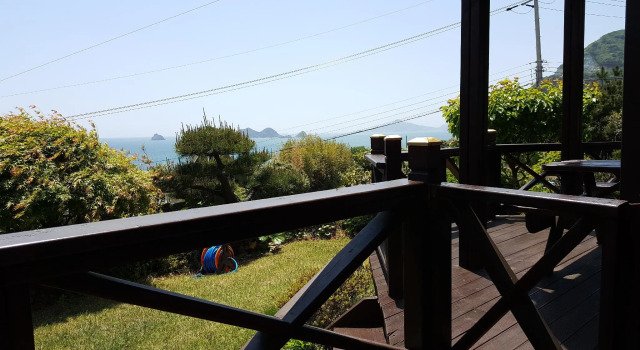 geoje ggumegeurin pensyeon