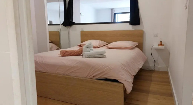 Le DenysPuech 55m2 plein centre avec jardin!, Забронировать Отель Отели Роде 3 звезды, рядом с Галерея Sainte-Catherine, 3*