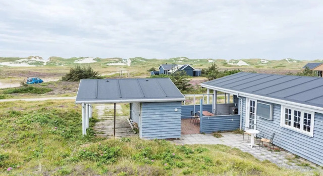 4 Person Holiday Home in Hvide Sande, Prenota Hotel Hotel a Vestjylland con parcheggio, Parcheggio