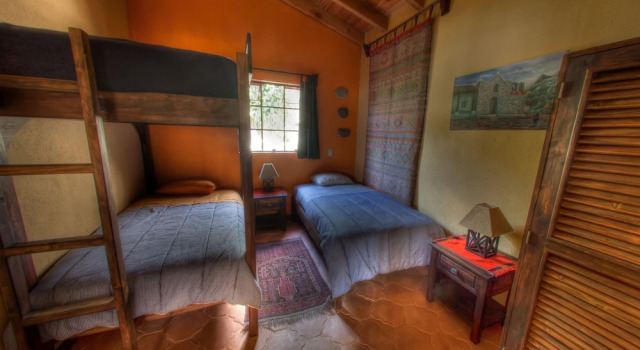 Casa Wenche, Book Hotel Hotels in Solola with a Pool, Swimming Pool