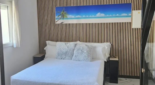 Двухместный номер Comfort с видом на город HOSTAL LUXURY NIT I DIA