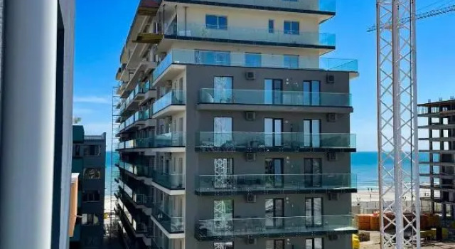 BNB New Apartament Near Sea