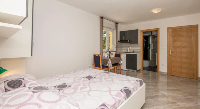Amazing Apartment in Krvavica With Wifi