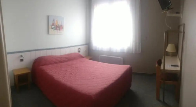 Les Portes du Cantal, Prenota Hotel Hotel a Alvernia con parcheggio, Parcheggio