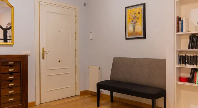 M Pdh520 Apartamento Amplio y Elegante en Paseo d, Забронировать Апартаменты/квартира Мадрид Провинция Мадрид, рядом с Приходская церковь Святого Фердинанда