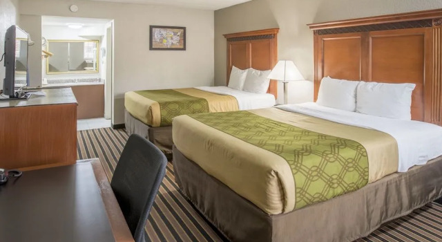 Econo Lodge, Buchen Sie Hotel St. Joseph Michigan