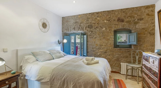 Flateli Casa Peratallada, Varaa Lomakoti Peratallada Baix Empordà