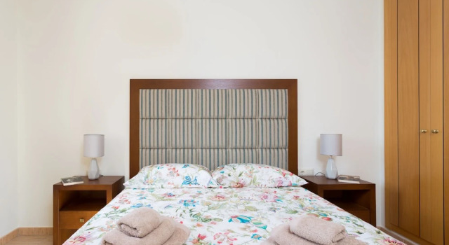 Adeje with pool, sea view and free WIFI, Book Hotel Hotels in Tenerife with Parking, Parking