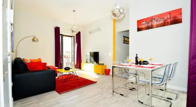 The Zentral Suites & Apartements, Забронировать Отель Триана Севилья, рядом с Торре-дель-Оро