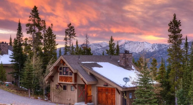 Коттедж 7 Gambler 4 Bedroom Home by Moonlight Basin Lodging