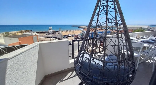 Апартаменты T2 Gaveto Vista Mar Frente Praia