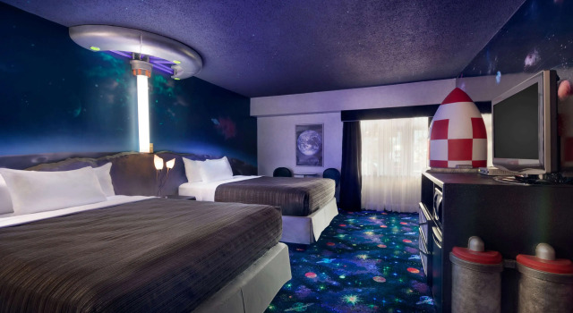 Travelodge Hotel by Wyndham Saskatoon, Book Hotel Hotels in Saskatoon with a Pool, Swimming Pool