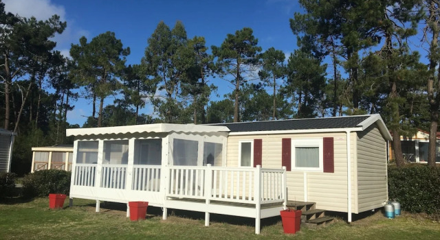 Camping Domaine des Pins