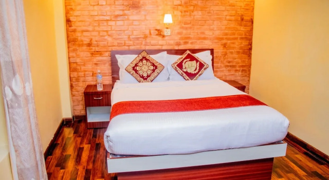 Sacred Trails Homestay, Đặt Nhà nghỉ có bữa sáng Phulbāri Cát-man-đu, gần Shivapuri National Park