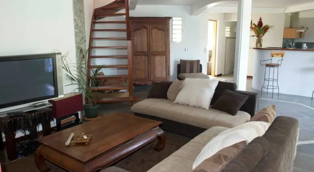 Poé Chambre D'Hôtes