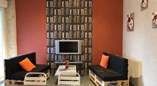 Gite Coulans-sur-Gée, 5 pièces, 8 personnes - FR-1-410-205, Rezerwuj Hotel Coulans-sur-Gée 