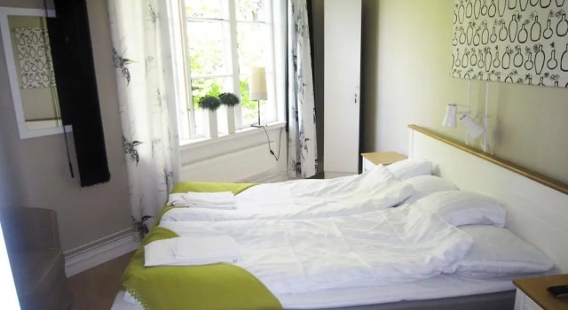 Ediths Pensionat, Book Bed and Breakfast  