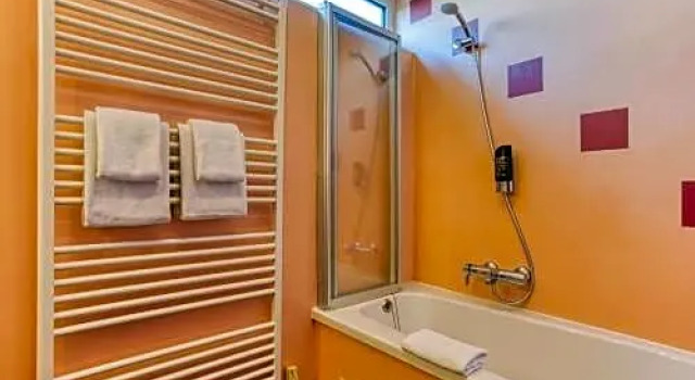 Апартаменты Quality Hotel Bavaria Superior