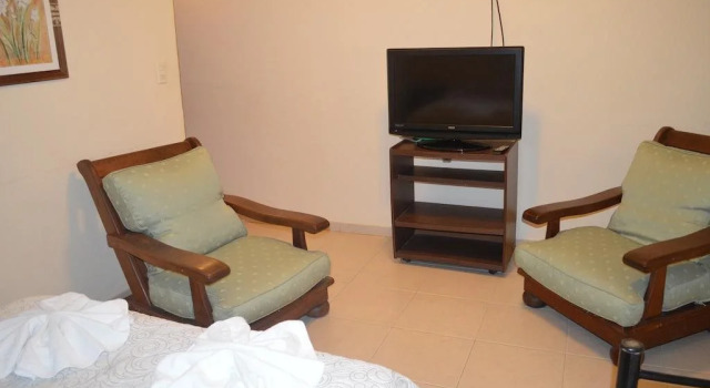Hotel Magnete, Rezerwuj Hotel Villa Carlos Paz 
