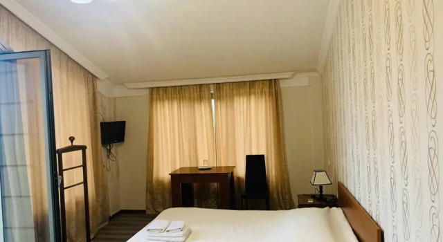 Двухместный номер Comfort с балконом и с красивым видом из окна Hotel Amigo II