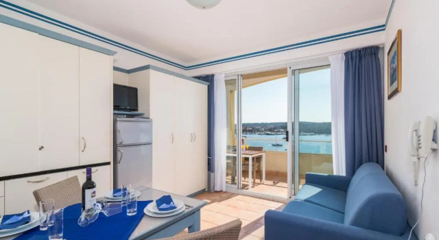 Apartamento 1 dormitorio con balcón y con vista al mar Family Resort del Mar