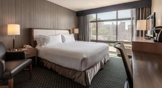 Номер Standard с видом на город Holiday Inn Chicago North-Evanston by IHG