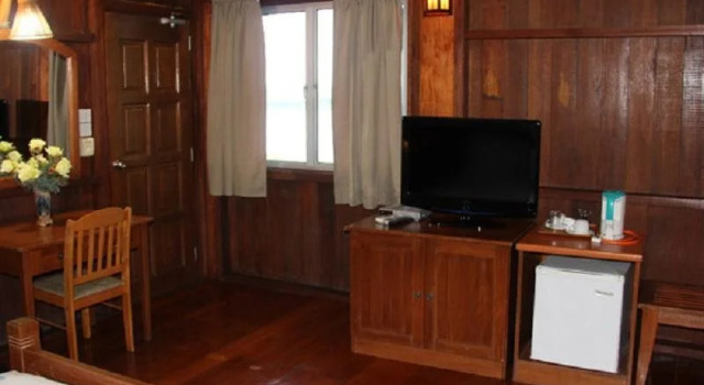 Rose Garden Resort, Đặt Khu nghỉ dưỡng Khách sạn 3 sao ở Koror, 3*