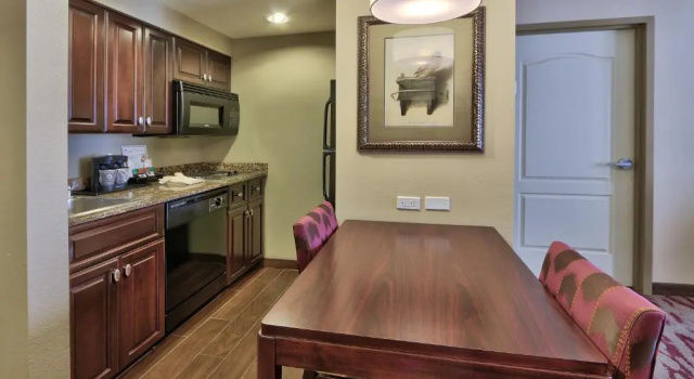 Одноместный номер Standard Homewood Suites by Hilton Albuquerque Airport