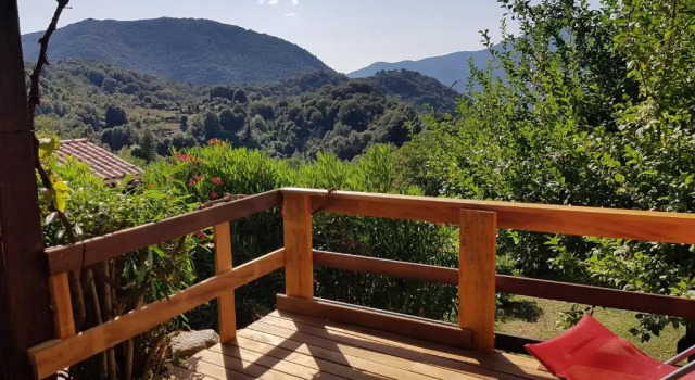 Les Chalets Et Gite du Haut Taravo, Varaa Mökki  