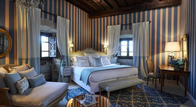 Люкс Helguera Palacio Boutique & Antique