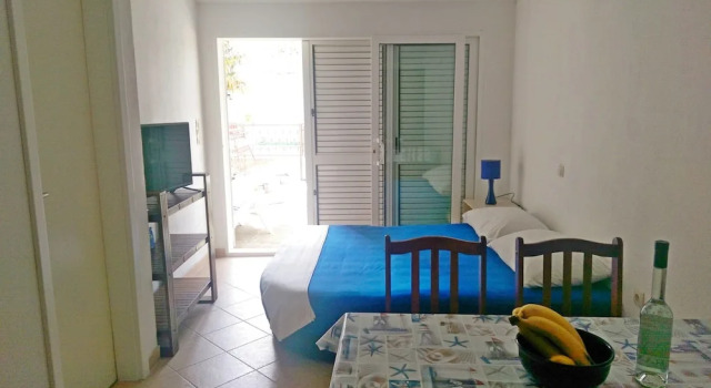 Apartment Gordana, Забронировать Апартаменты/квартира Отели Винишче с парковкой, рядом с Пляж Смоквина, Парковка