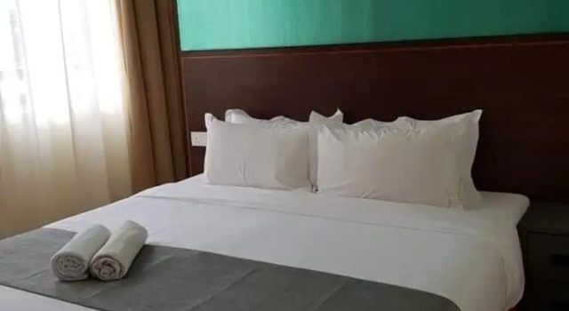 The Beautiful Marigold Hotel, Boek Hotel Tanah Rata 