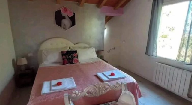 Notte Rosa Suites & Relax, Забронировать Отель «постель и завтрак» Форново-ди-Таро Эмилия-Романья
