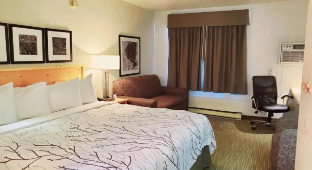 Номер Deluxe Days Inn and Suites by Wyndham Downtown Missoula-University
