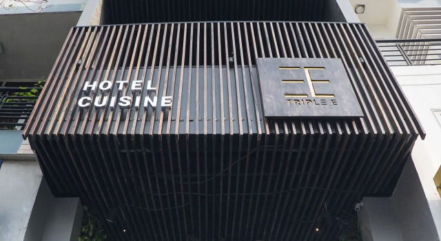 Triple E Hotel Fine Art Museum, Забронировать Отель Отели Хошимина с парковкой, рядом с Торговый центр Tax, Парковка