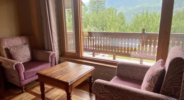 Номер Royal ShivAdya Boutique Stay Near Manali Quiet Naggar Side Retreat